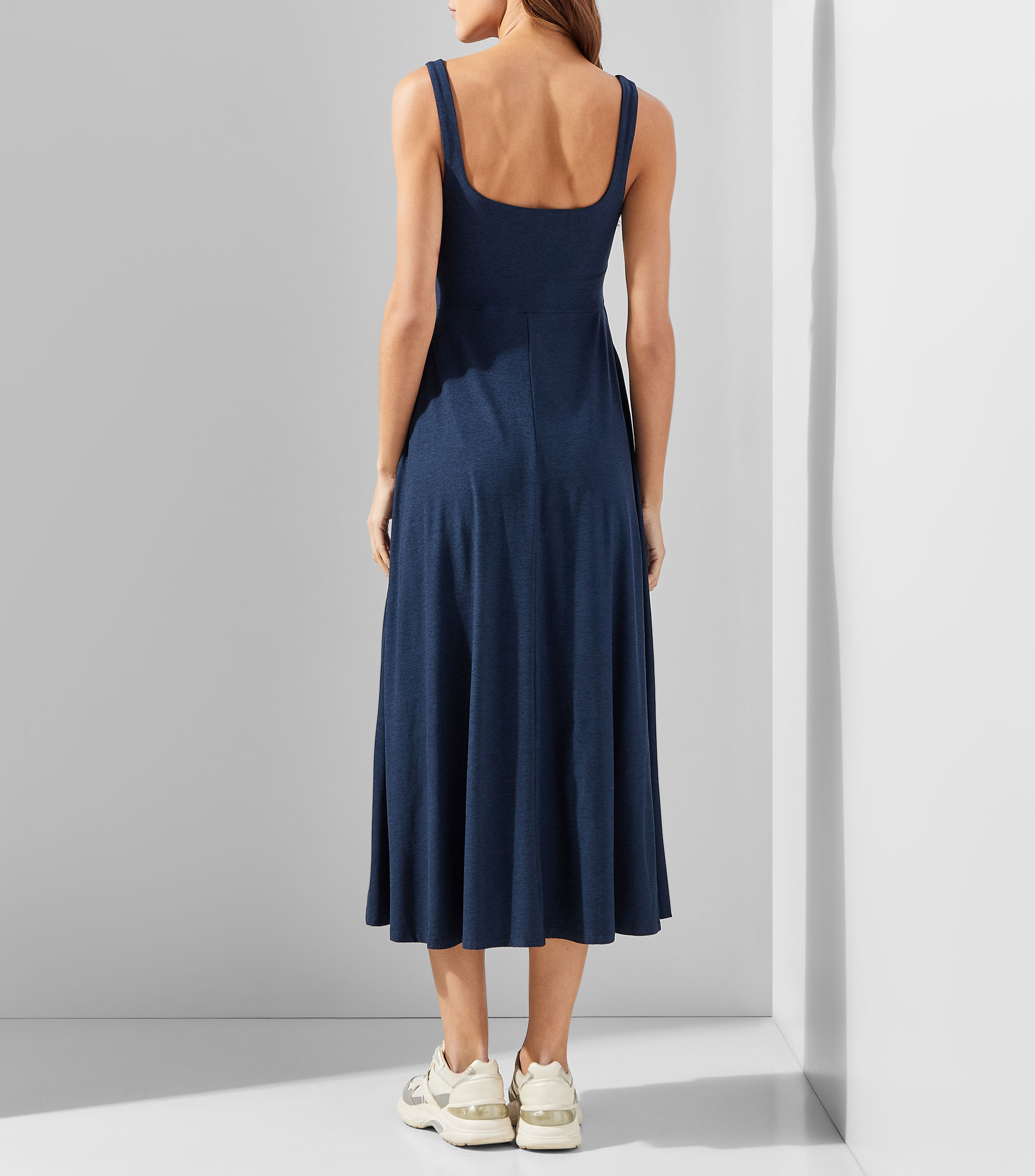 Vestido midi liso Mujer